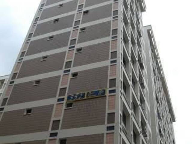 Common room for Rent at Blk 552 Pasir Ris Street 51. (Female Only) NO AGENT FEE
