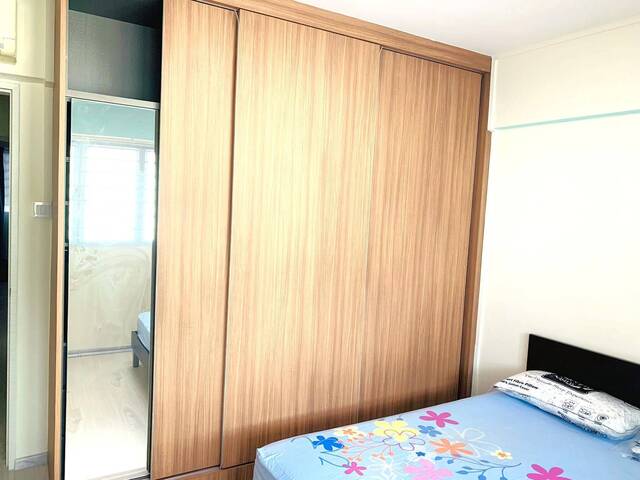 Common Room for .ent at Blk 362 Bukit Batok Street 31,Near to Bukit Gombak MRT NO aGENT FEE