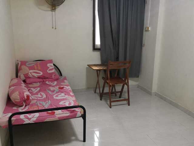 Common Room @ Tampines Street 41 BLK 405! NO AGENT FEE!