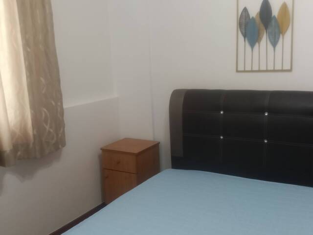 Condo common room for rent -$1000