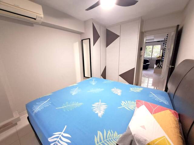 Common Room for rent at Blk 704 Jurong West Street 71. Female Environment! no agent fee