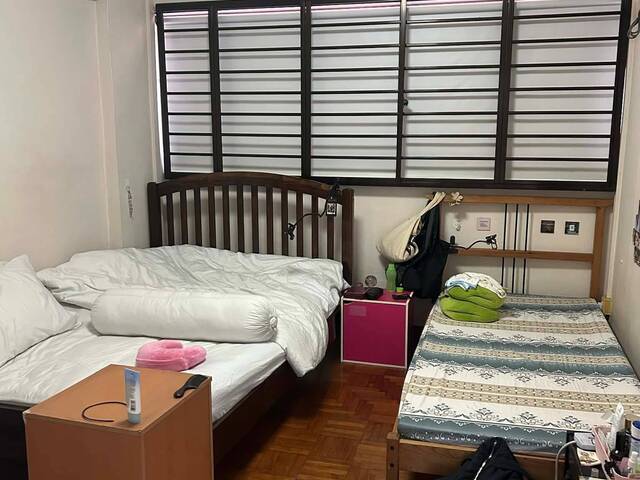 Looking for Filipino Female Tenant