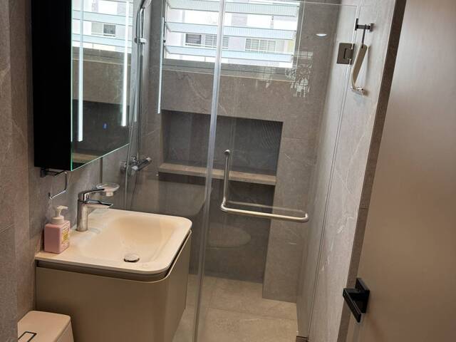 Common Room For Rent - Kaki Bukit 5 mins to MRT