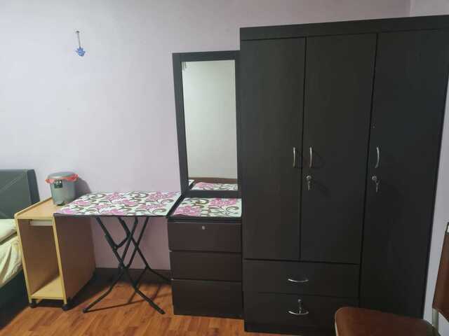 bg