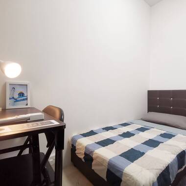 Room for Rent – The Regalia (Blk 2 #19-02, Common Room 3)