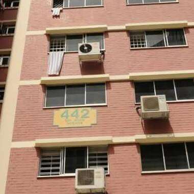 Common room for rent at Blk 442 Sin Ming Avenue. (FEmale Only)