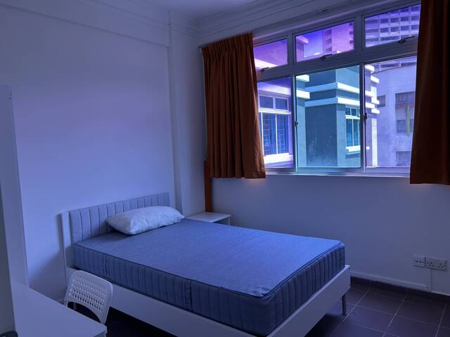 Walk to Paya Lebar/ Eunos Mrt