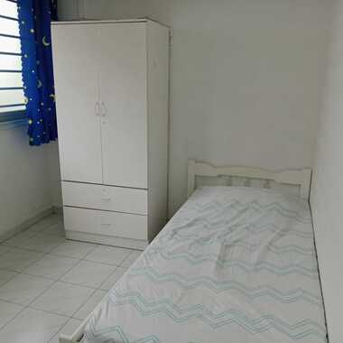 Common Room @ Yishun St 81 BLK 873!NO AGENT FEES!