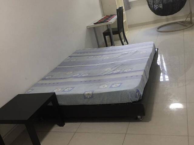 Room for rent/ Boon Lay, Celementi / Common room / 1-2 pax stay / Available Immediately