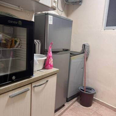 Room for rent/ Near Clementi, Dover MRT/ For 1-2 pax/ Available Immediately