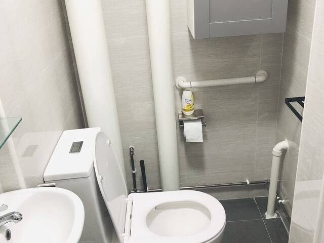 $400 Room Rent (Hougang)