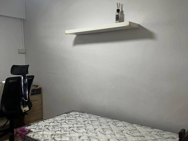 COMMON ROOMS FOR RENT