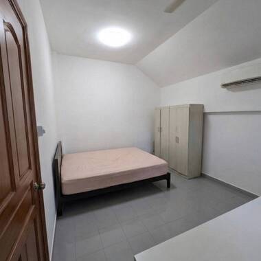 Ensuite bedroom in a landed house