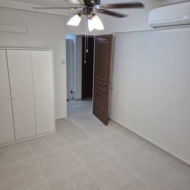 房间出租 武吉巴督33街, 大牌319 Room rental bukit batok/bukit gombak