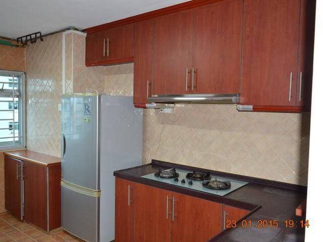 3NG HDB FLAT FOR RENT