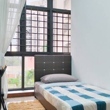 Room for Rent DOVER PARK Blk 30 #03-03 COMMON ROOM 1