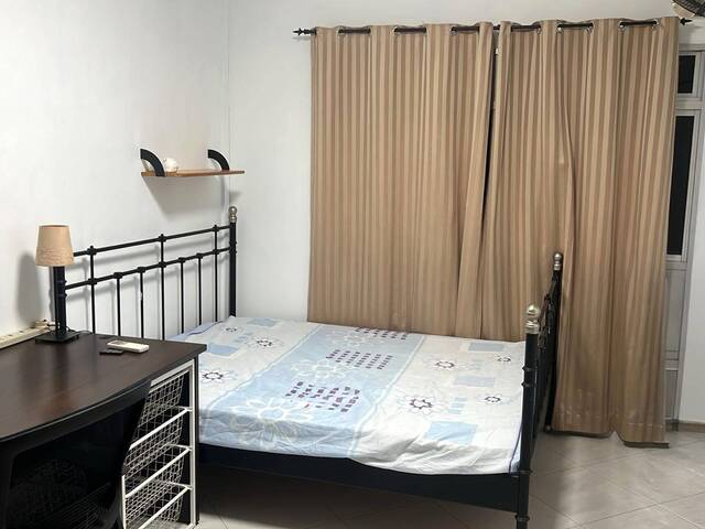 Cozy Common Room @ Hougang Ave 1 Blk165 – $830 (No Agent)