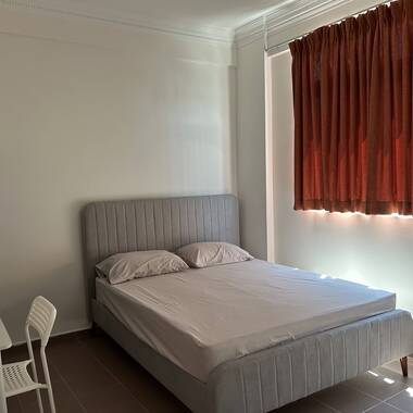 5 mins walk to Paya Lebar/ Eunos Mrt