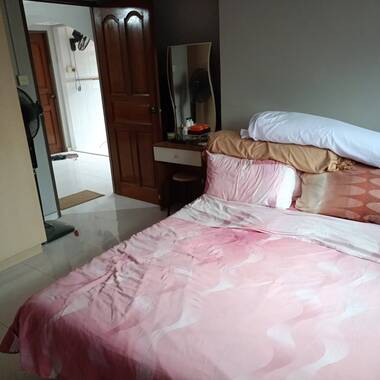 Central Redhill MRT ,Nice Privacy Master Room for Rent , Available 2o July 2026