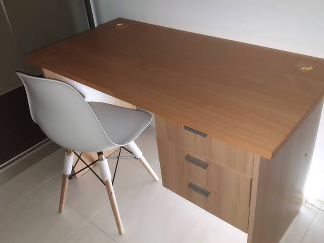 Central Redhill MRT , Privacy Common Room for Rent , Available 01 June 2026