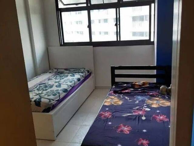 Sembawang Shared room for Females