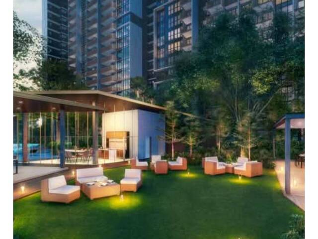 Cozy 2BR Condo Room for Rent – Master/Common with Bathroom | Hougang