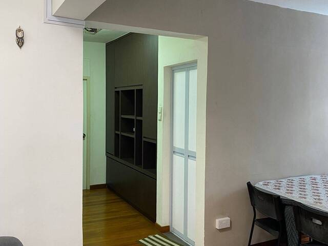 10E Braddell Hill/Braddell MRT/1 pax/Available Immediately