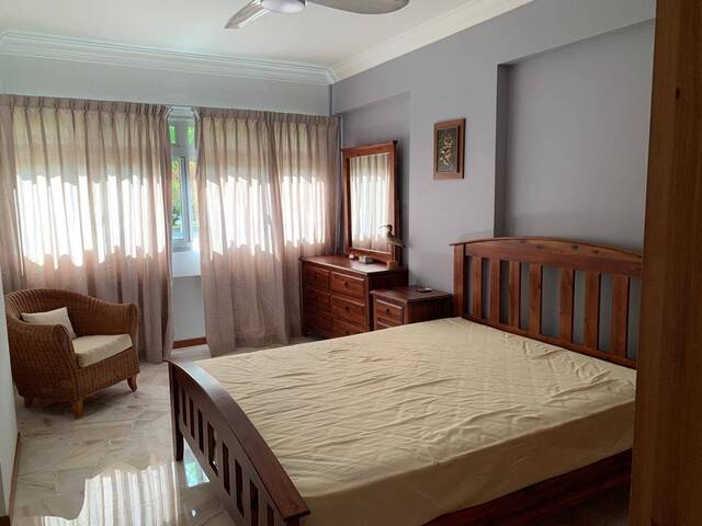 Spacious Room for rent