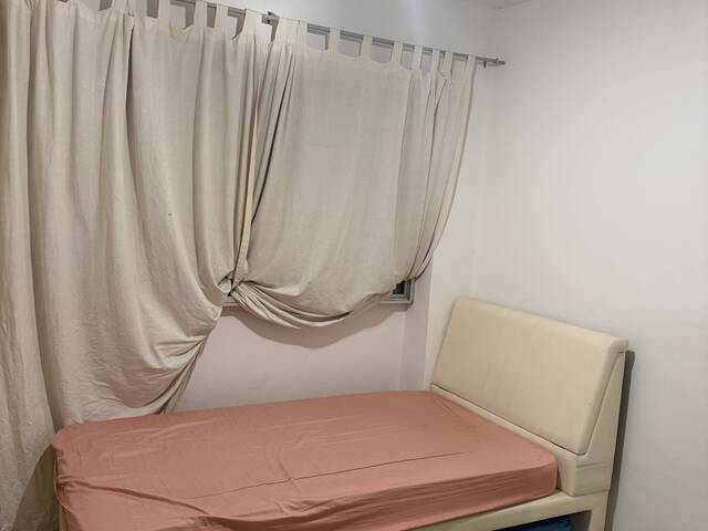 50 Strathmore Avenue, Near Queenstown MRT