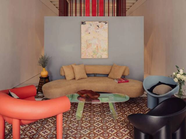 All-Inclusive Studio Living | Minutes to Aljunied MRT | Private Space in Heritage Home