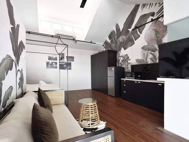 Private Studio for 2 Pax | 393 sqft Spacious Living | Near Farrer Park MRT | Heritage Shophouse Life
