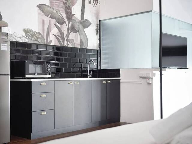 Private Studio for 2 Pax | 393 sqft Spacious Living | Near Farrer Park MRT | Heritage Shophouse Life