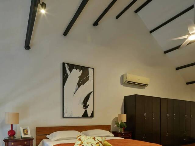 Stylish Loft Studio | 2 Pax | ~750 sqft | All-Inclusive Living | 10 mins to Farrer Park MRT