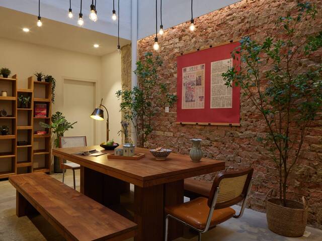 Private Studio for 2 Pax | Approx 300 sqft | All-Inclusive Living | Jalan Besar (Near MRT) | Move-In