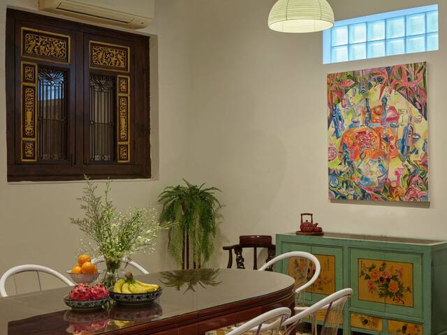 Designer Studio | 2pax | ~320 sqft | Heritage Living in Tiong Bahru | All-Inclusive Urban Retreat