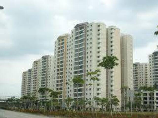 Common room for rent blk 303C Punggol Central. (Female or Couple Only) NO AGENT FEE