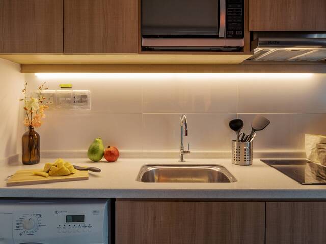 Fully Furnished Studio for 2 Pax | 300+ sqft | All-Inclusive Living | 10 mins to Tanjong Katong MRT