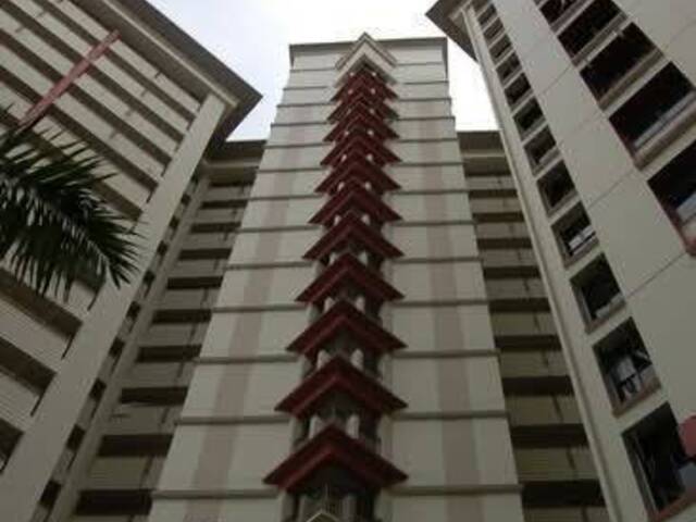 Common Room for rent at Blk 188D Rivervale Drive! NO AGENT FEE