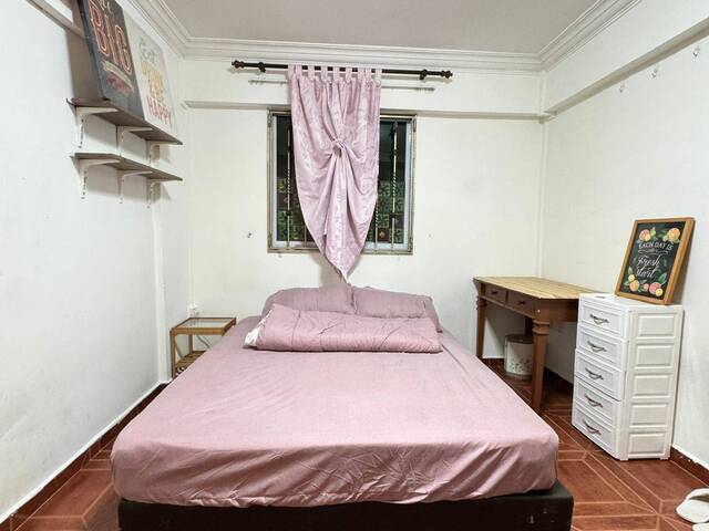 3R HDB flat for Rent at Blk 222 Serangoon Ave 4