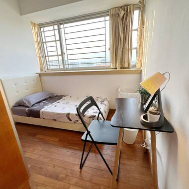 LE CRESCENDO Near JCU,Kaplan,PSB, #15-05 Rooms available