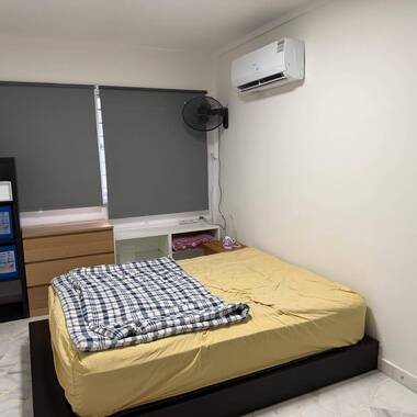 Blk 547 Hougang St 51 - $1200 for couple / 2 ladies (aircon + wifi) , walk to MRT & Shopping Mall