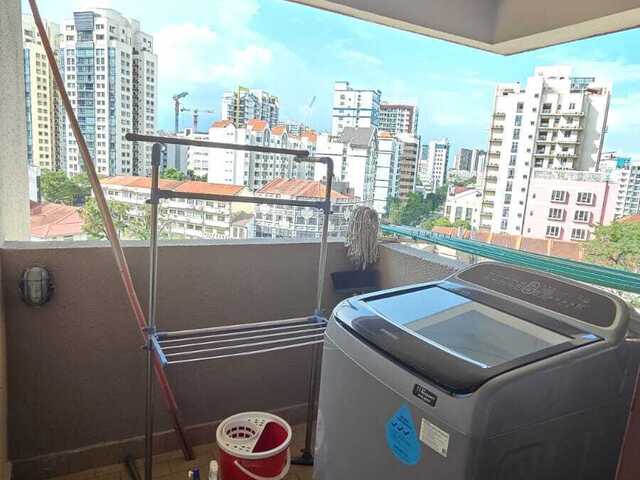 Corner whole unit 2B1B for rent