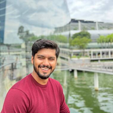 Shoaib Akhtar is looking for a room in Little India