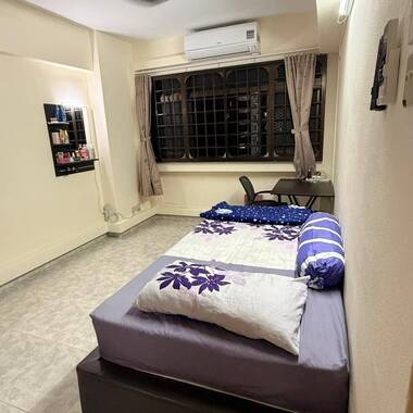 3-bedroom full house for rent, located directly opposite Boon Lay MRT station.