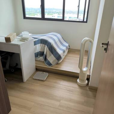 COMMON ROOM FOR RENT IN HOUGANG