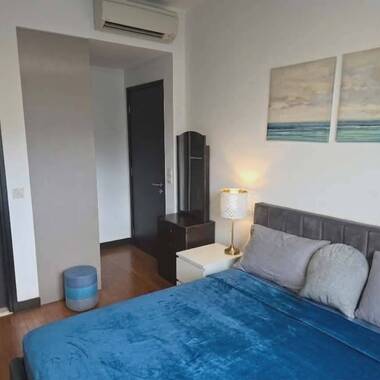 Spacious Master Bedroom for Rent in Eunos