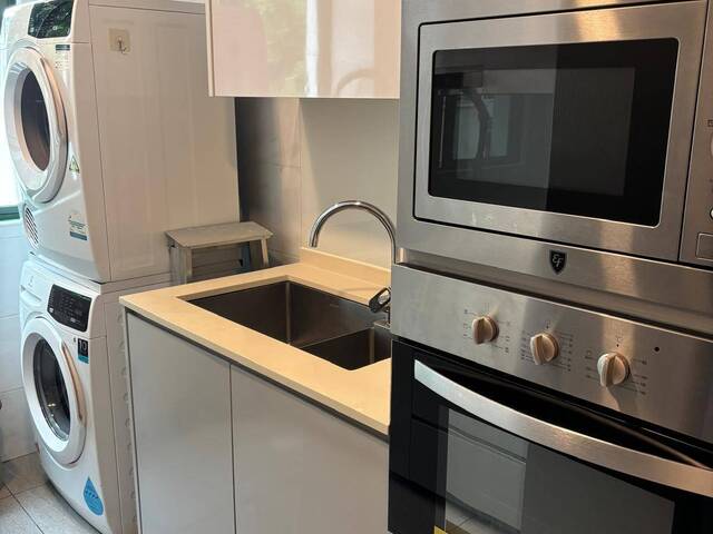 565B Balestier/Balestier, Toa Payoh MRT/ 1-2 pax/Available Immediately