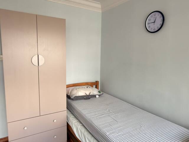 Common Room for Rent-7 mins walk to Khatib Mrt