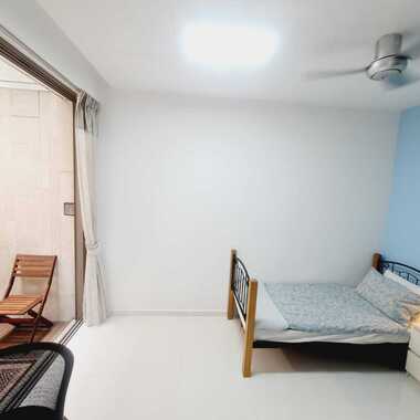 THE WOODS, common room for 1 pax (OWN BALCONY) - own washing machine