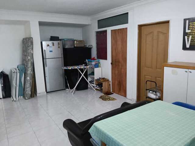 Room for rent, $600, Beauty World Plaza, No Agent Fee. No Owner.